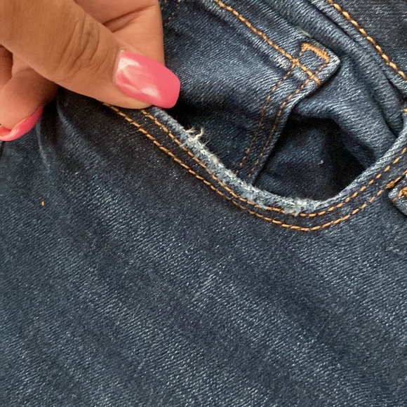 Old Navy Plus Size Mid-Rise Rockstar Super-Skinny Jeans - Picture 5 of 11